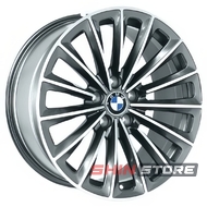 Replica B917 8x18 5x120 ET30 DIA72.6 MG
